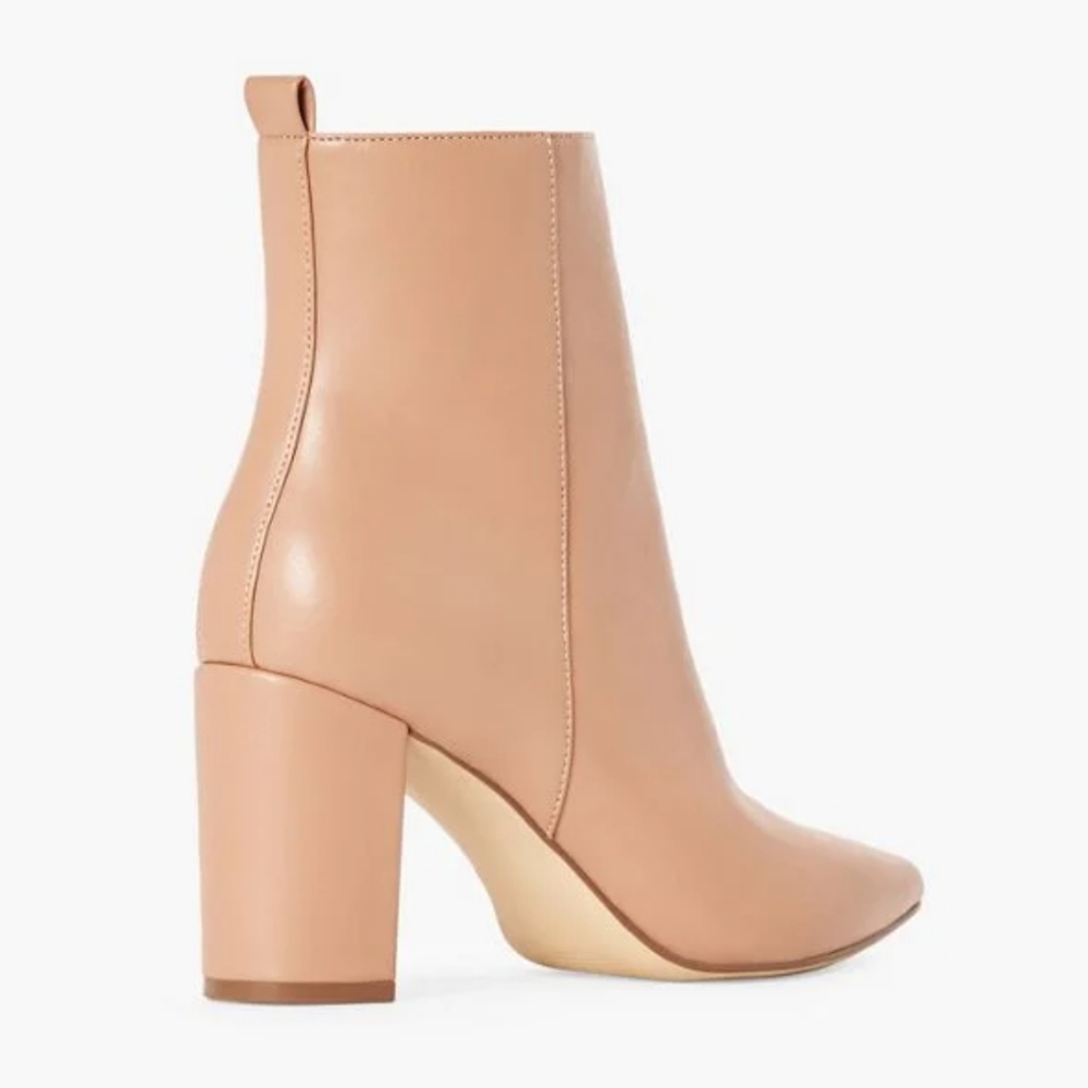 JustFab Tan Ankle Boots - Picture 4 of 8